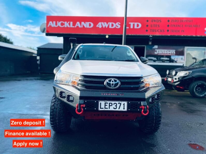 
								🔥 2018 Toyota Hilux 4wd, SR TD, 1GD🔥 full									