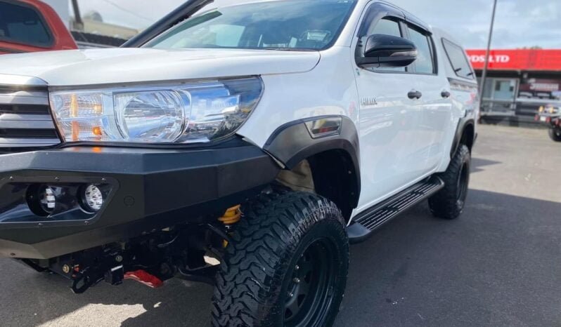 
								2018 Toyota Hilux SR full									