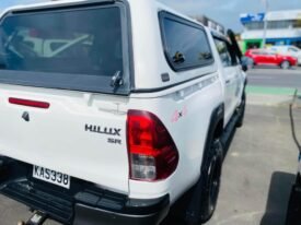 2016 Toyota Hilux SR