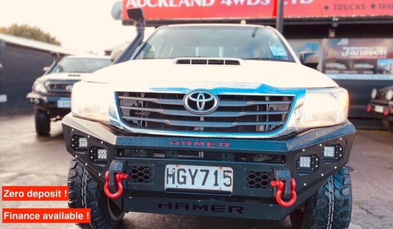 
								2014 Toyota Hilux 4X4 full									