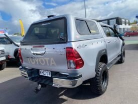 2017 Toyota Hilux SR5