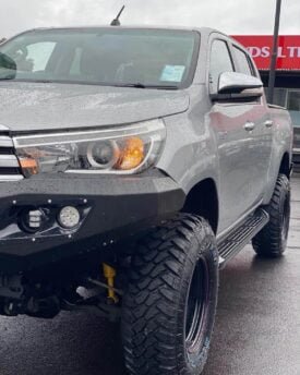 2017 Toyota Hilux SR5