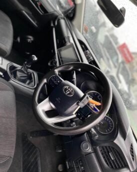 2016 Toyota Hilux SR