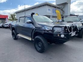 Toyota Hilux 2017, 4WD, SR5