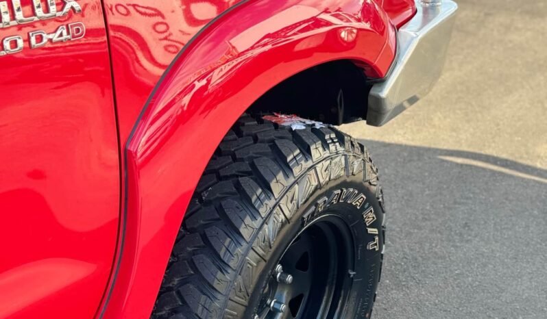 
								2013 Toyota Hilux SR5 full									