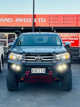 2017 Toyota Hilux SR5