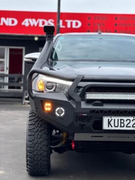 2017 Toyota Hilux SR5