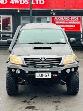 2015 Toyota Hilux SR
