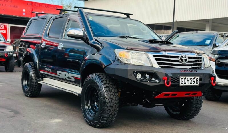
								2011 Toyota Hilux SR5 full									