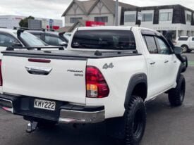 2017 Toyota Hilux ,SR5
