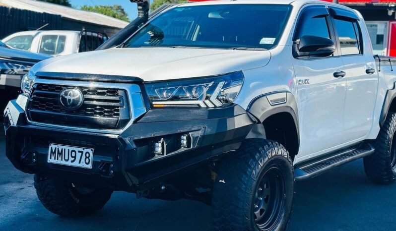 
								2019 Toyota Hilux SR full									