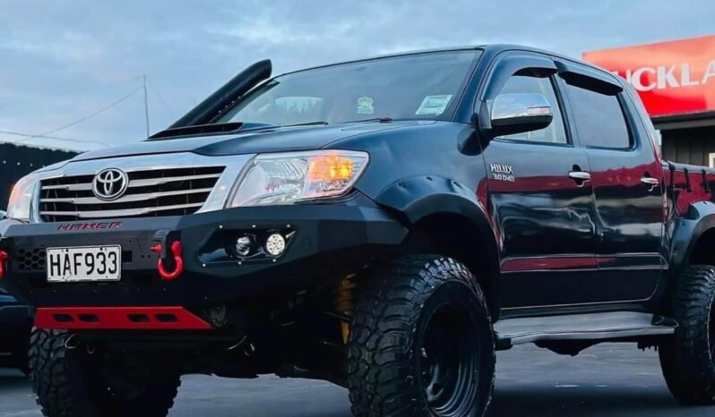 
								2013 Toyota Hilux SR5 3L full									