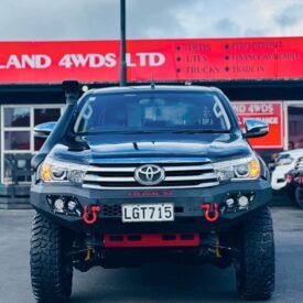 2018 Toyota Hilux SR5