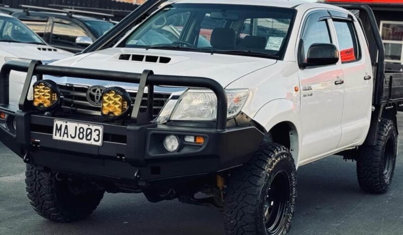 
								2012 Toyota Hilux SR full									