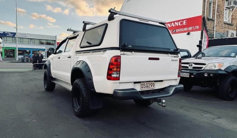 
								2007 Toyota Hilux SR full									