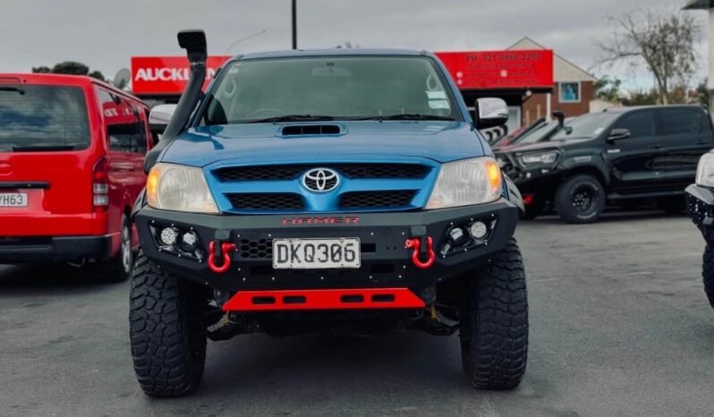 
								Toyota Hilux 2006 4WD SR5 full									