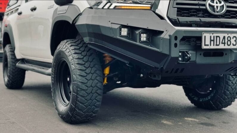 
								2018 Toyota Hilux SR full									