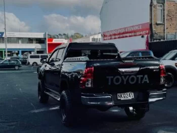 2018 Toyota Hilux SR5