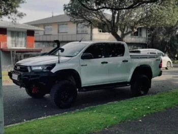2018 Toyota Hilux SR