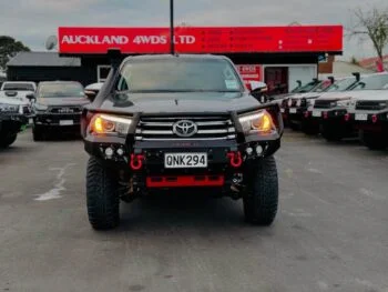 2016 Toyota Hilux, SR5