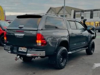 2016 Toyota Hilux, SR5
