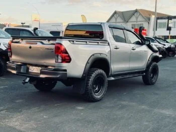 2016 Silver Toyota Hilux, SR, TD, DC, 4WD