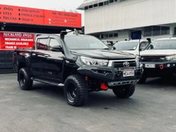 2019 Toyota Hilux SR5, TD, DC 4WD