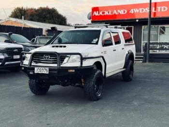 2015 Toyota 1KD, 4WD Hilux 